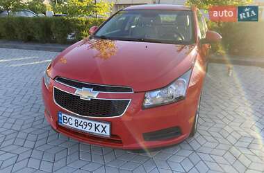 Седан Chevrolet Cruze 2015 в Львові