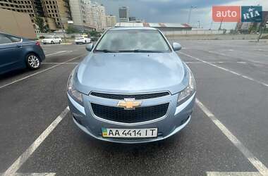 Седан Chevrolet Cruze 2010 в Киеве