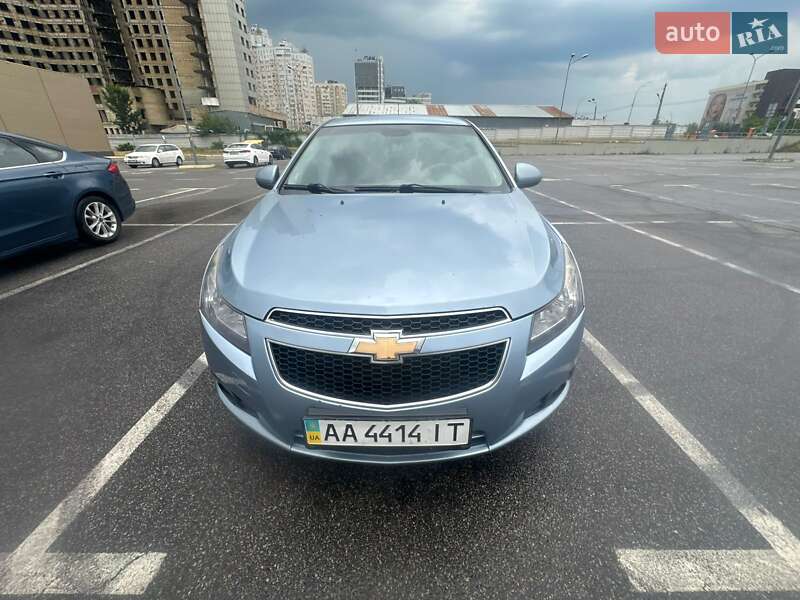 Chevrolet Cruze 2010 Chevrolet Cruze 2010