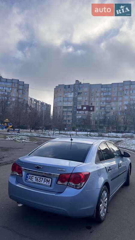 Седан Chevrolet Cruze 2010 в Кривому Розі