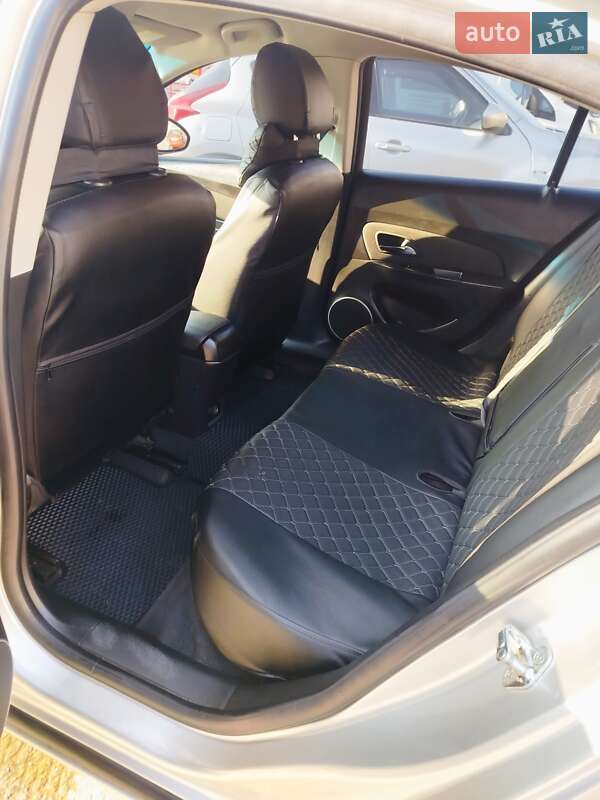 Седан Chevrolet Cruze 2012 в Вінниці