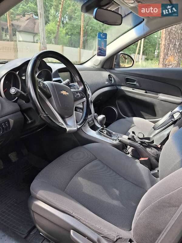 Хетчбек Chevrolet Cruze 2012 в Полтаві