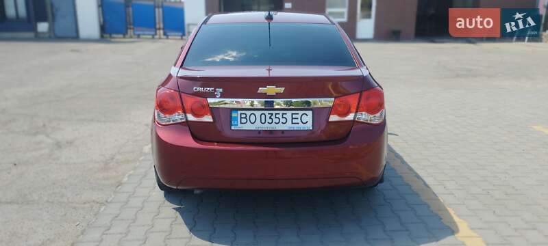 Седан Chevrolet Cruze 2015 в Николаеве