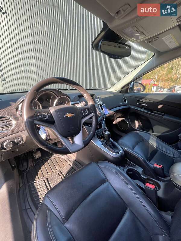 Седан Chevrolet Cruze 2014 в Міжгір'ї