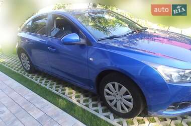 Седан Chevrolet Cruze 2011 в Надвірній