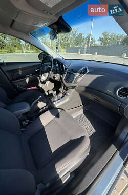 Седан Chevrolet Cruze 2014 в 