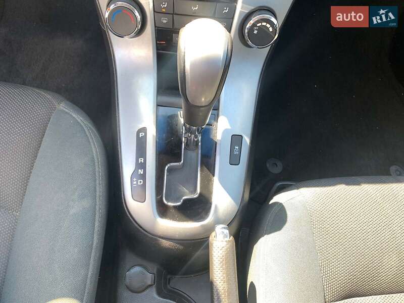 Седан Chevrolet Cruze 2011 в Вінниці