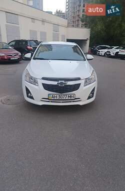 Хетчбек Chevrolet Cruze 2014 в Києві