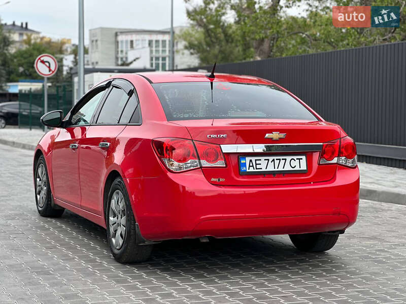 Седан Chevrolet Cruze 2013 в Дніпрі