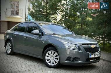 Седан Chevrolet Cruze 2013 в Івано-Франківську