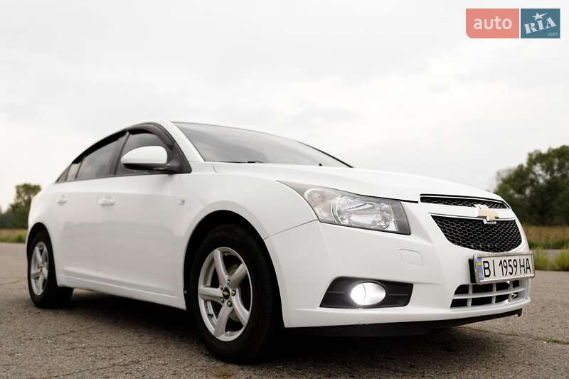 Седан Chevrolet Cruze 2012 в Котельві