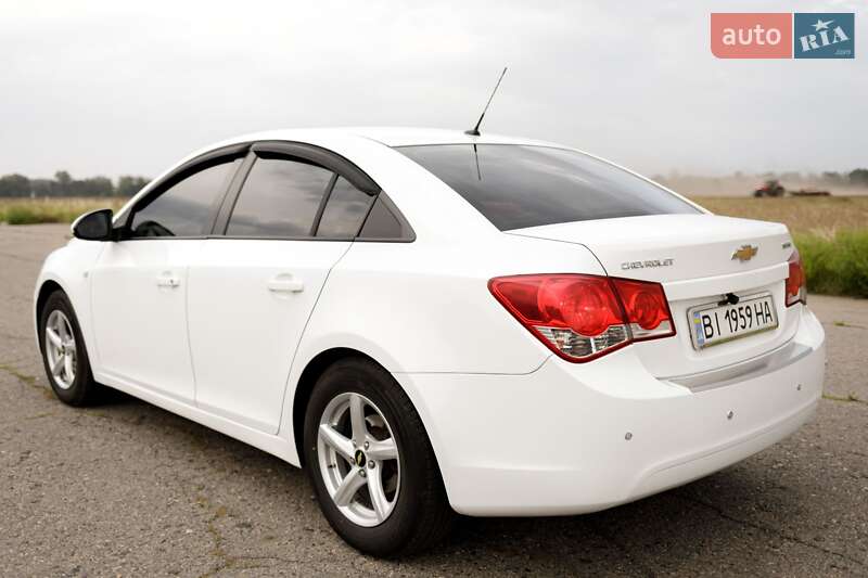 Седан Chevrolet Cruze 2012 в Котельві