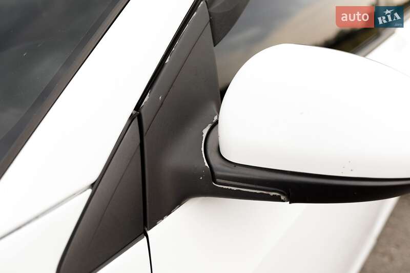 Седан Chevrolet Cruze 2012 в Котельві