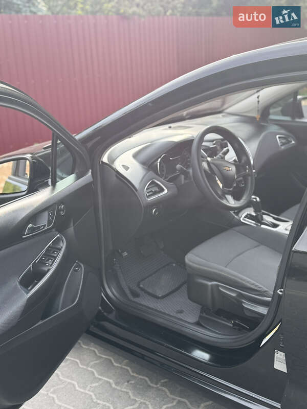 Седан Chevrolet Cruze 2017 в Львове фото 12 Седан Chevrolet Cruze 2017 в Львове