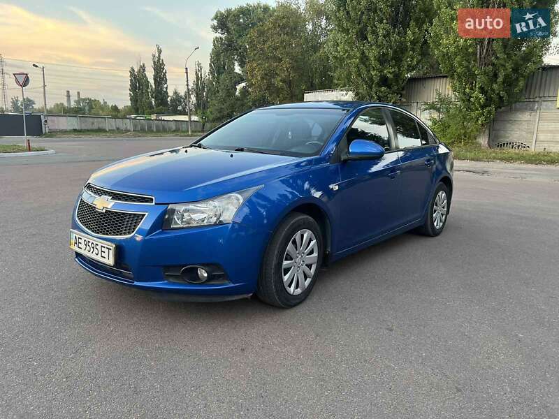 Седан Chevrolet Cruze 2011 в Кам'янському фото 13 Седан Chevrolet Cruze 2011 в Кам'янському