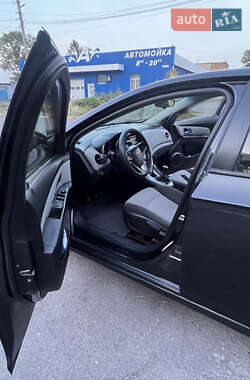 Седан Chevrolet Cruze 2011 в 