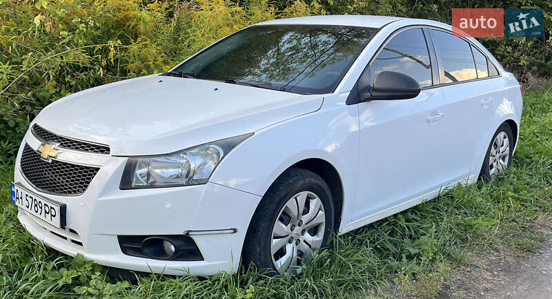 Седан Chevrolet Cruze 2015 в Борисполе