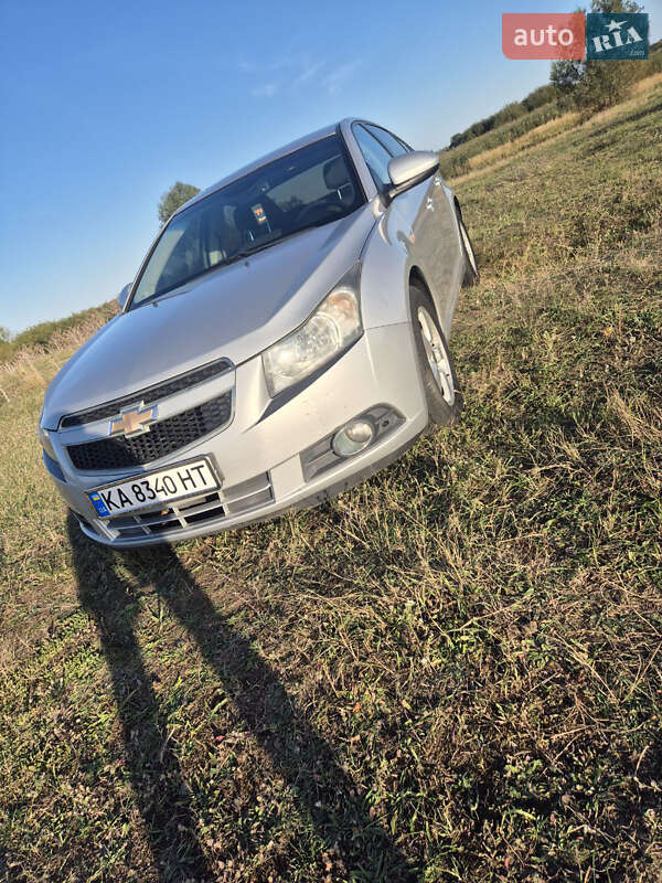 Мікровен Chevrolet Cruze 2008 в Чернігові