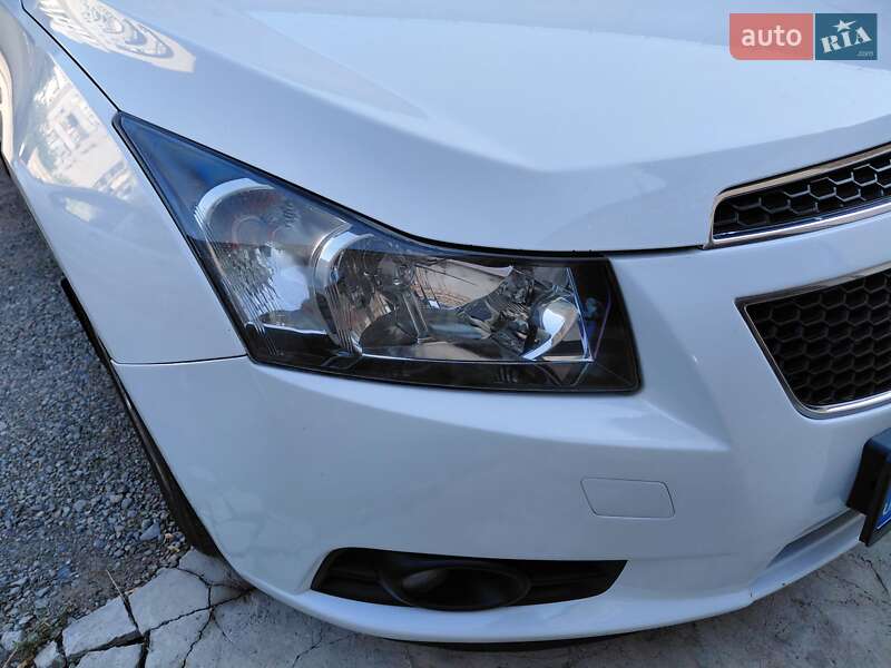 Седан Chevrolet Cruze 2011 в Запорожье