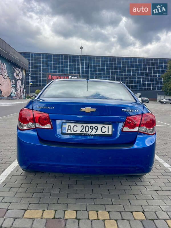 Седан Chevrolet Cruze 2011 в Луцьку