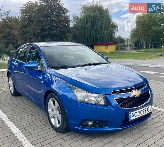 Седан Chevrolet Cruze 2011 в Луцьку