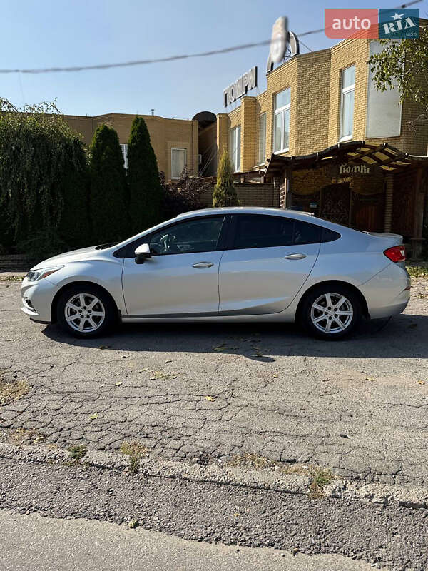 Седан Chevrolet Cruze 2017 в Запорожье фото 10 Седан Chevrolet Cruze 2017 в Запорожье