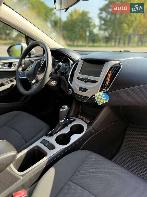 Седан Chevrolet Cruze 2017 в Запорожье фото 19 Седан Chevrolet Cruze 2017 в Запорожье
