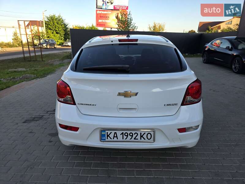 Хэтчбек Chevrolet Cruze 2011 в Киеве