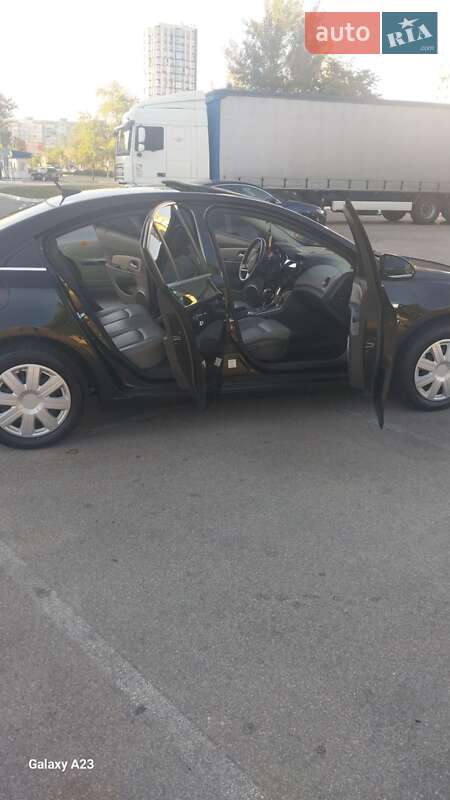 Седан Chevrolet Cruze 2010 в Запорожье фото 21 Седан Chevrolet Cruze 2010 в Запорожье