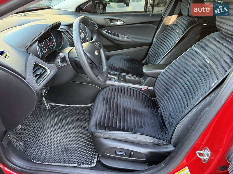 Седан Chevrolet Cruze 2017 в Одесі