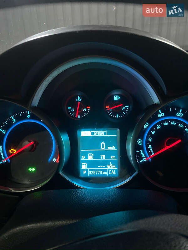 Седан Chevrolet Cruze 2013 в Днепре