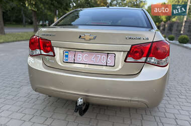 Седан Chevrolet Cruze 2009 в 