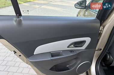 Седан Chevrolet Cruze 2009 в 