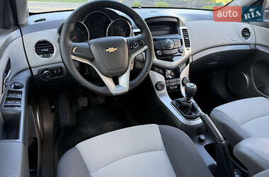 Седан Chevrolet Cruze 2009 в 