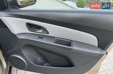 Седан Chevrolet Cruze 2009 в 