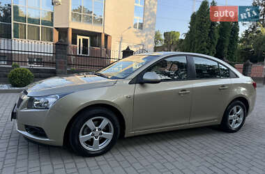 Седан Chevrolet Cruze 2009 в 
