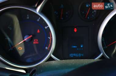Седан Chevrolet Cruze 2011 в 