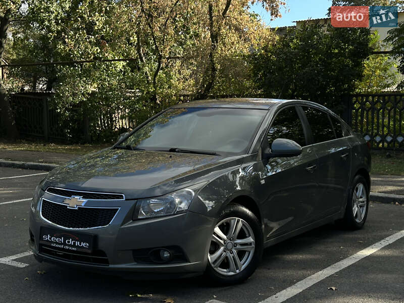 Chevrolet Cruze 2011