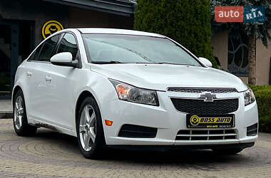 Седан Chevrolet Cruze 2014 в Львові