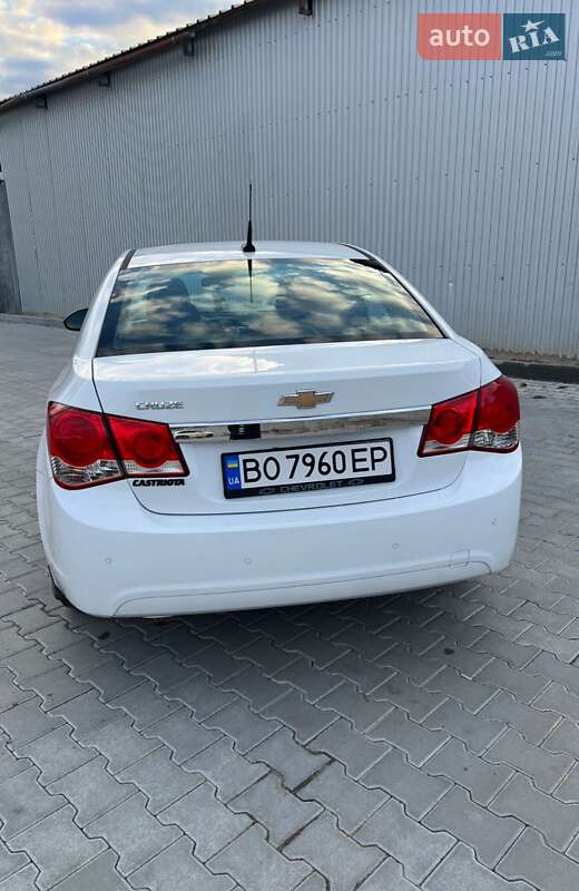 Седан Chevrolet Cruze 2012 в Тернополе