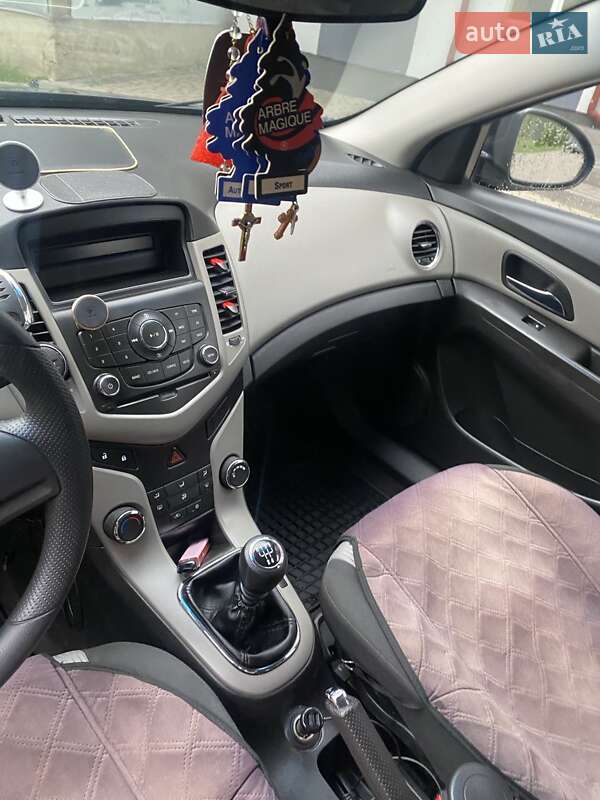 Хетчбек Chevrolet Cruze 2012 в Львові