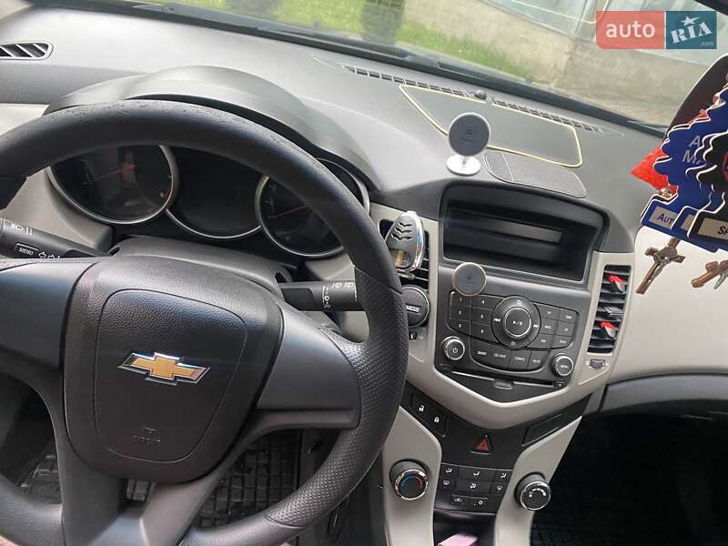 Хетчбек Chevrolet Cruze 2012 в Львові