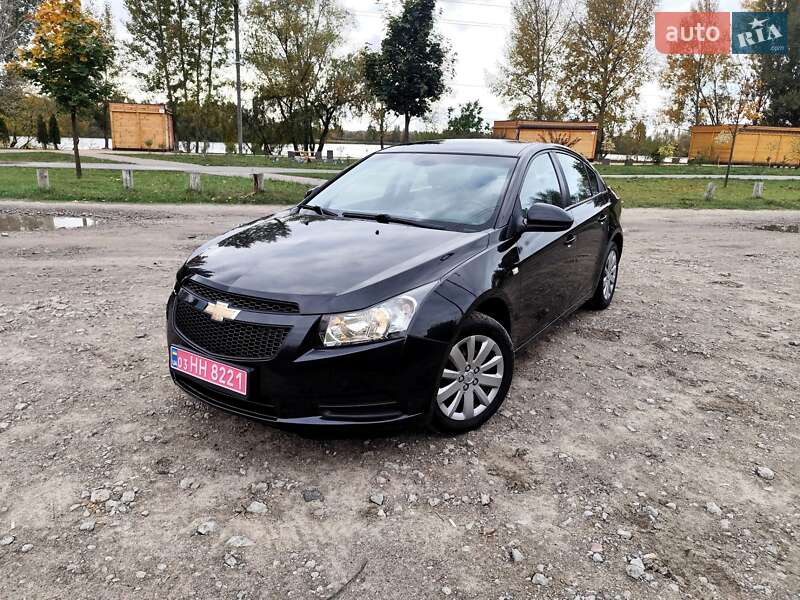 Седан Chevrolet Cruze 2009 в Киеве фото 18 Седан Chevrolet Cruze 2009 в Киеве