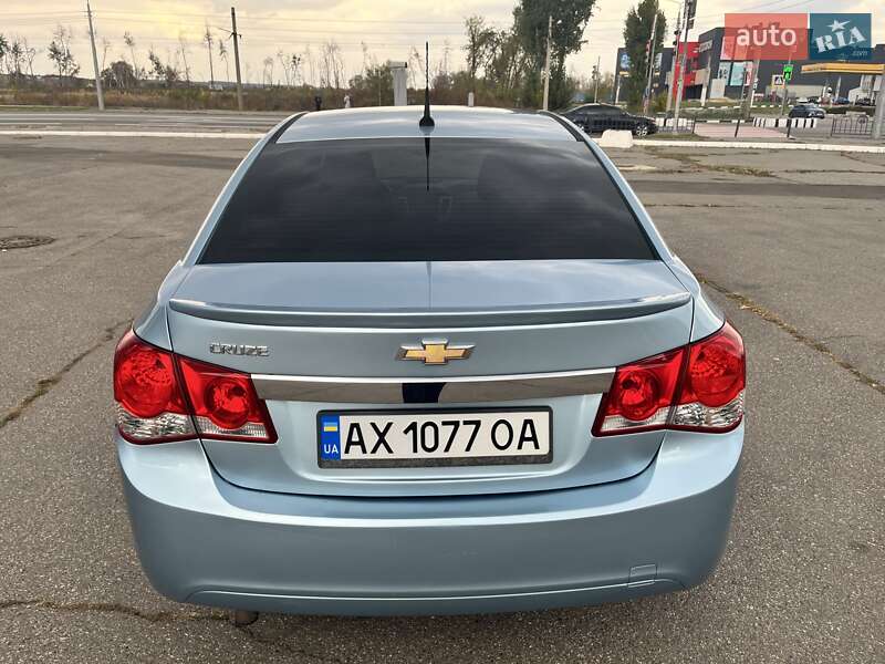 Седан Chevrolet Cruze 2011 в Харкові