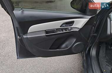 Седан Chevrolet Cruze 2013 в 