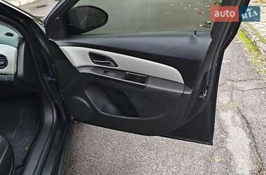 Седан Chevrolet Cruze 2013 в 