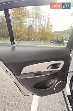 Седан Chevrolet Cruze 2011 в 