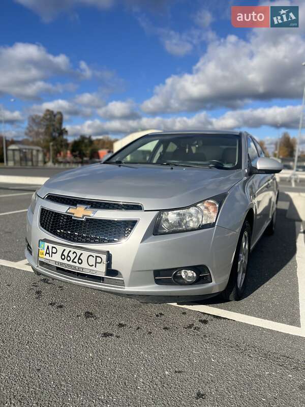 Седан Chevrolet Cruze 2011 в Луцке фото 10 Седан Chevrolet Cruze 2011 в Луцке