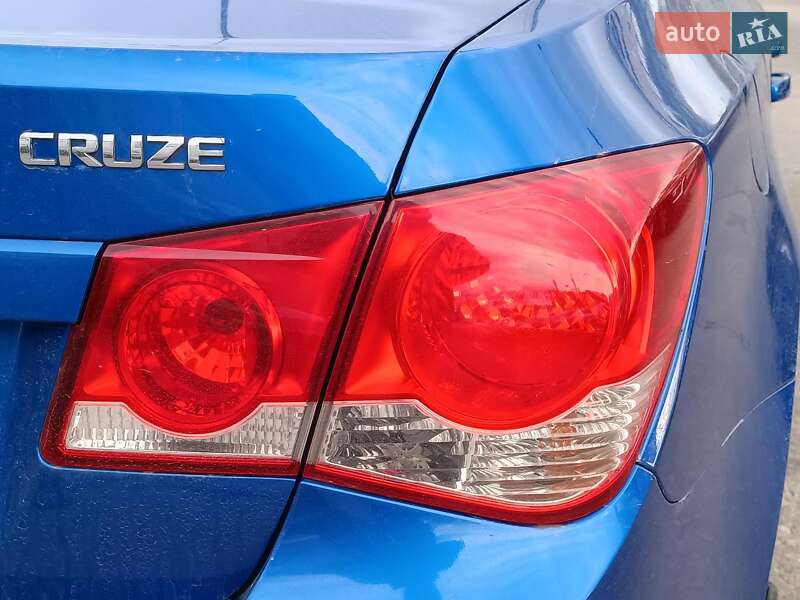 Седан Chevrolet Cruze 2011 в Харкові