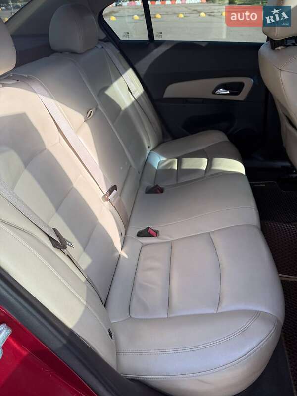 Седан Chevrolet Cruze 2012 в Одессе фото 11 Седан Chevrolet Cruze 2012 в Одессе